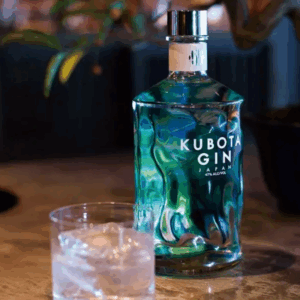Read more about the article 清酒名廠「久保田」所打造的濃郁琴酒-KUBOTA GIN